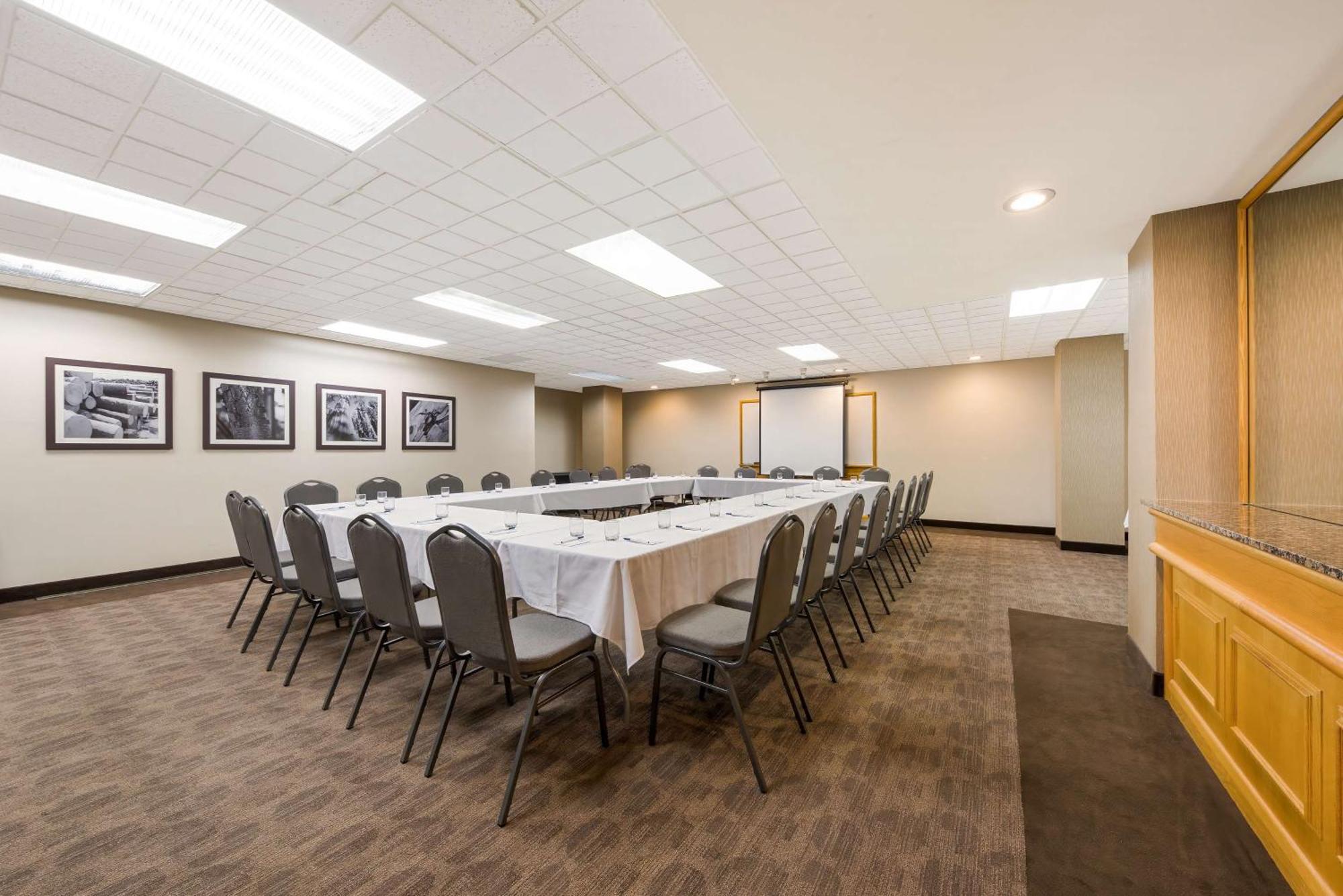 Hotel Western Voyageur Place